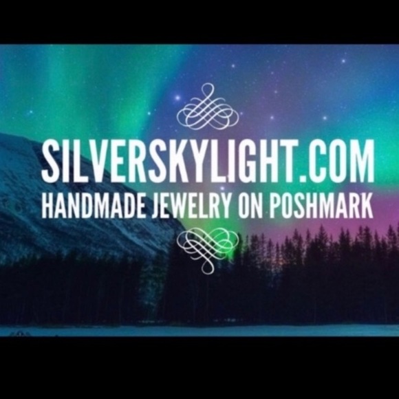 Iridescent angel aura druzy quartz crecent moon boho necklace stone - Picture 11 of 11